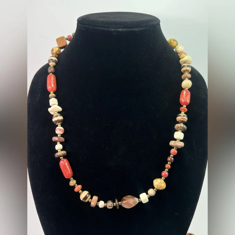 Set of 3 Vintage African Tribal Necklaces Handcrafted Beaded Wood Bone Jewelry - Picture 3 of 8